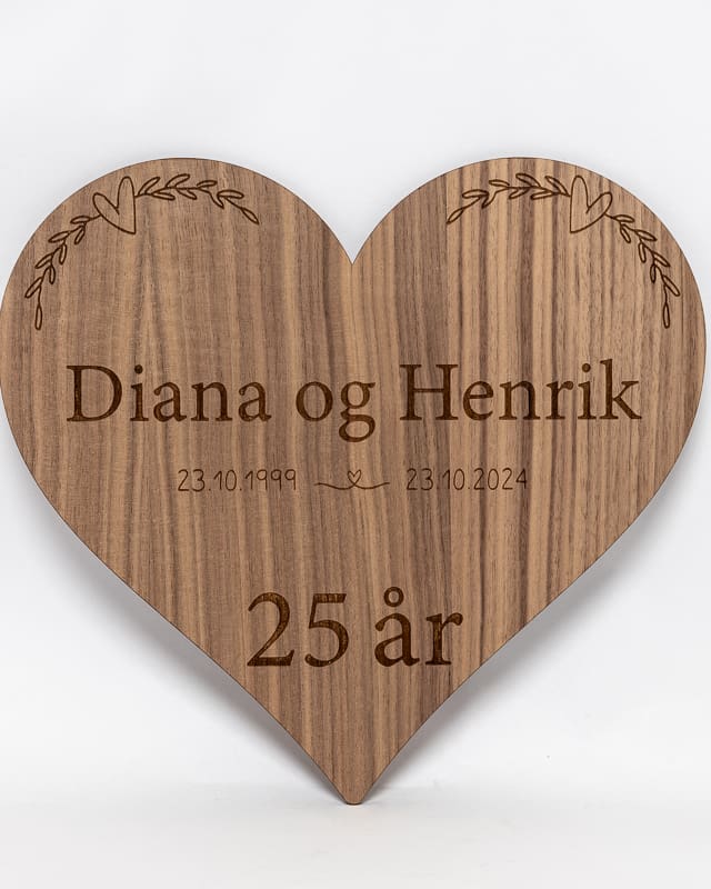 æresport hjerte i valnød træ